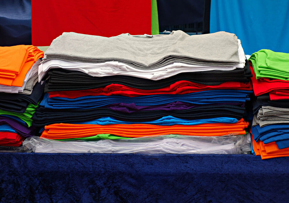 業者でTシャツプリント製作する良さとは?